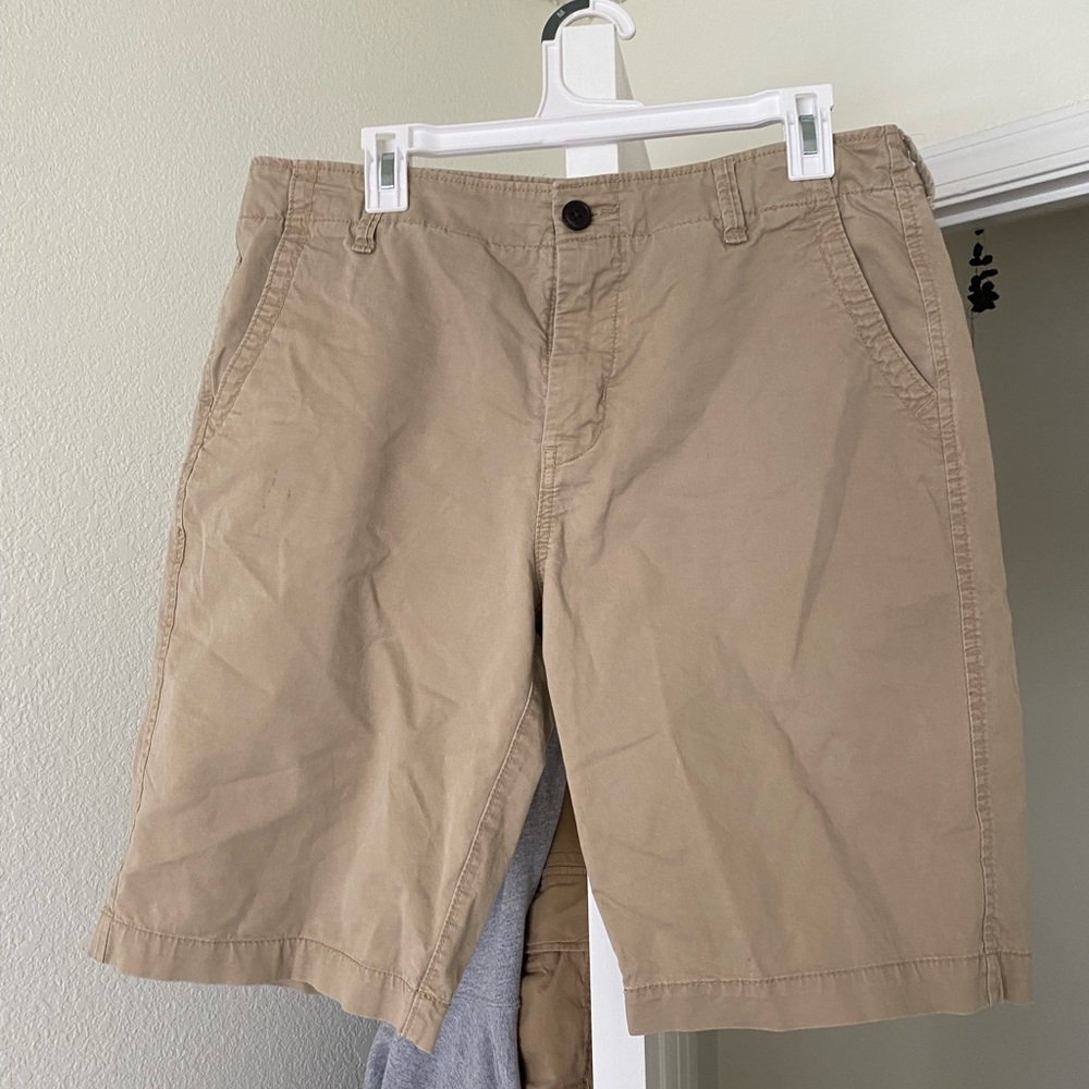 Aeropostale Men’s Khaki Shorts